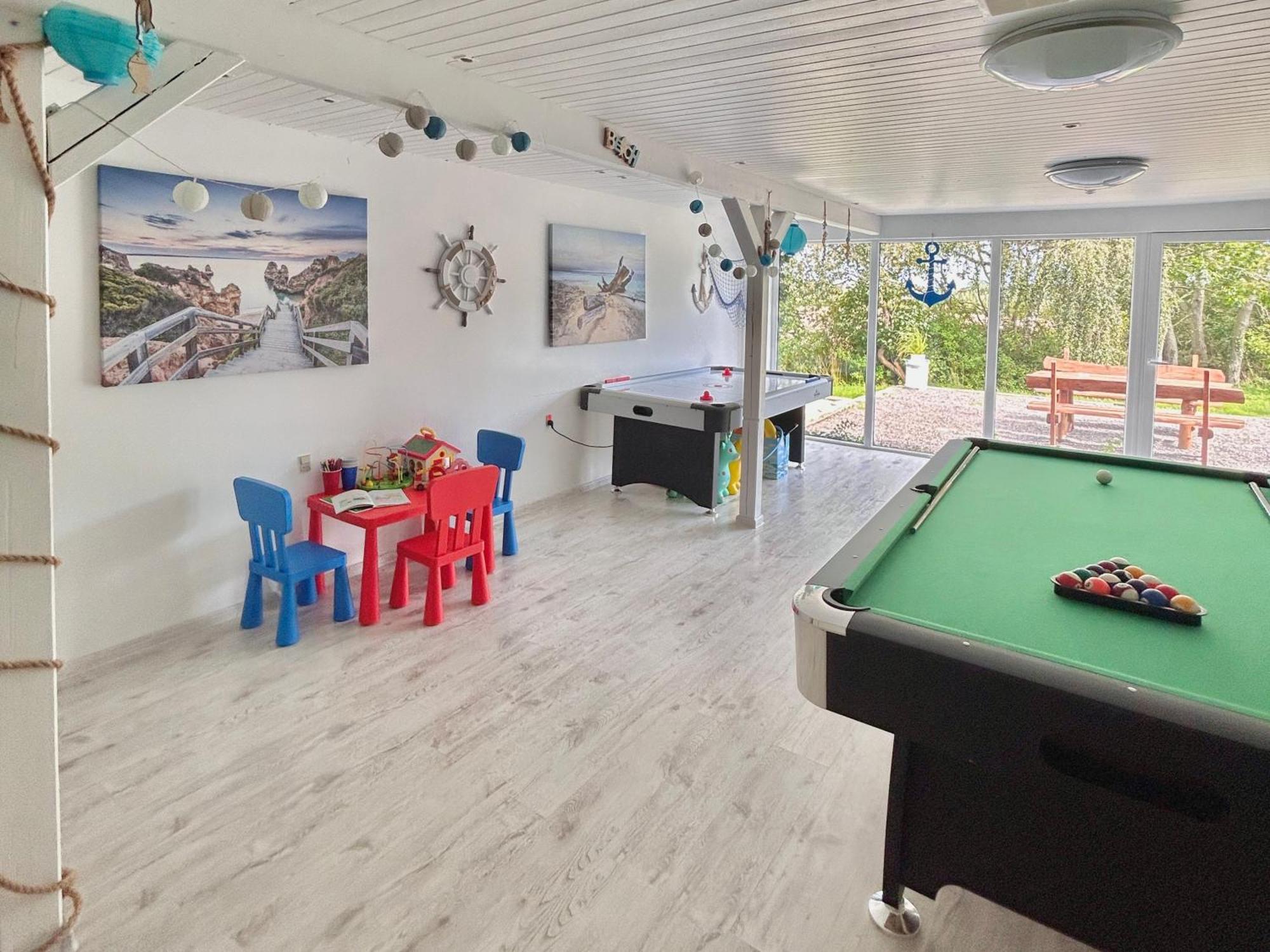 Apartamenty Molle Akirkeby ภายนอก รูปภาพ