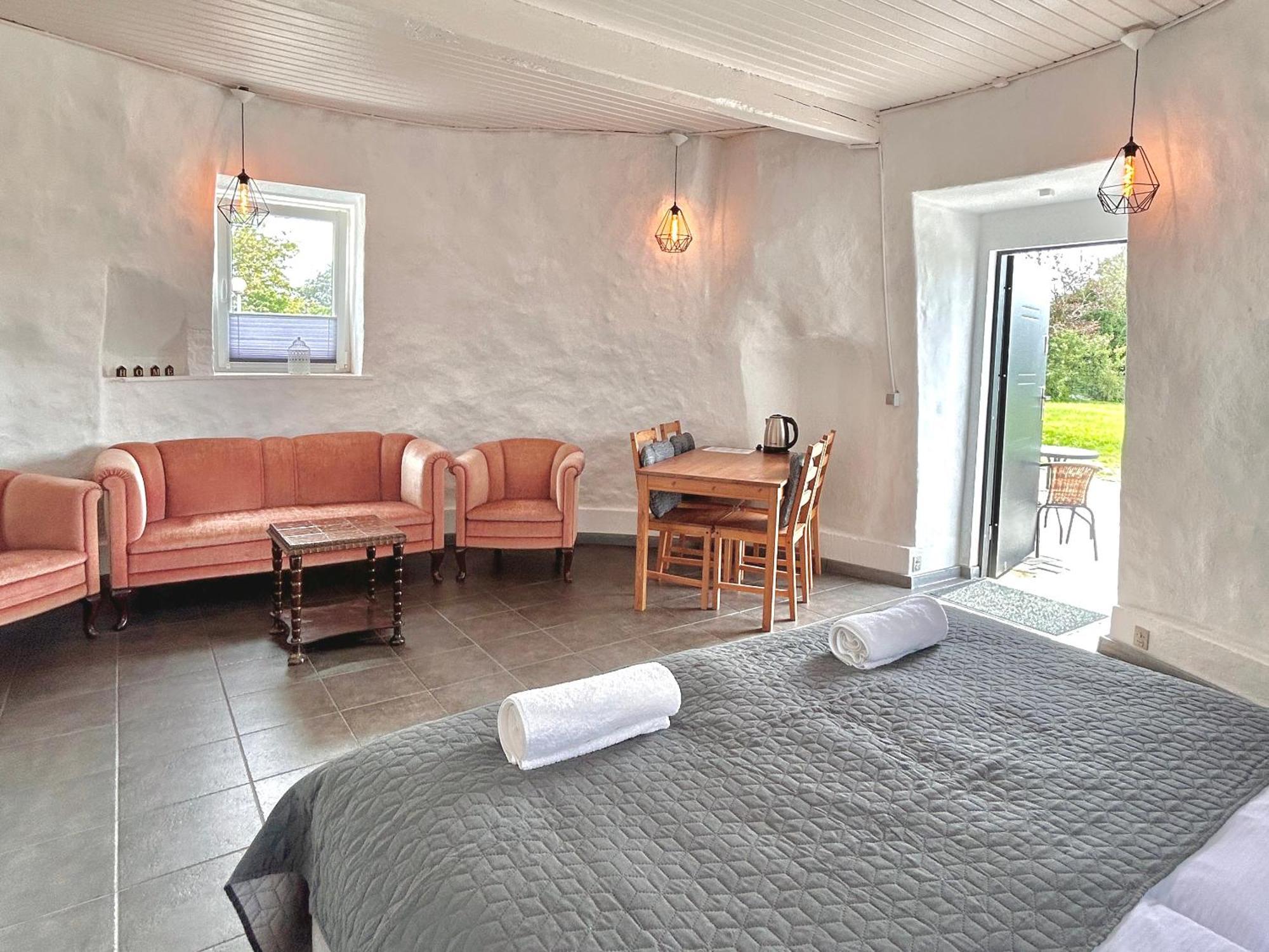 Apartamenty Molle Akirkeby ภายนอก รูปภาพ